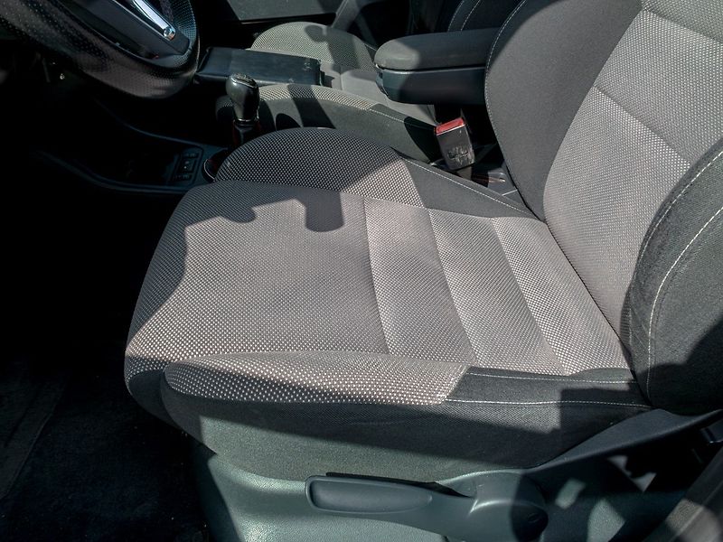 Škoda Roomster (2014) 1.6TDI NOIRE – BLACK - fotka 14 z 43