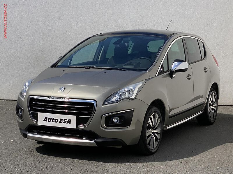 Peugeot 3008 (2016) 1.6 HDi, Allure, panor, navi - fotka 3 z 19