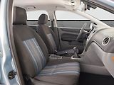 Ford Focus (2008) 1.8 16V, nová STK, Tažné - náhled 9