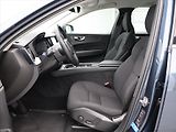 Volvo XC60 2,0 B4 145KW AWD MOMENTUM - náhled 12