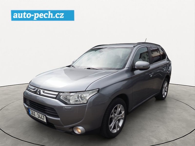 Mitsubishi Outlander (2014) 2.2 D-ID AT Instyle, AWD, 7m - fotka 1 z 41