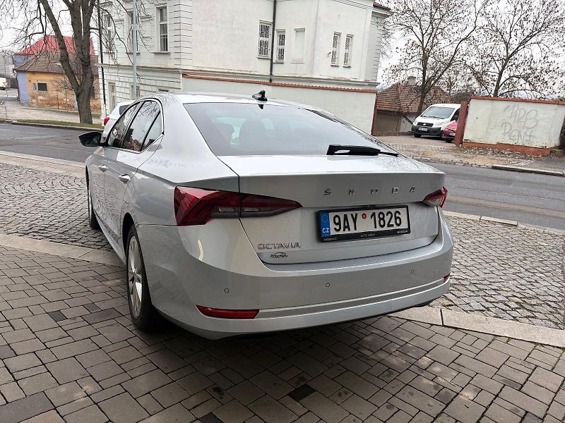 Škoda Octavia (2023) 2.0 TDI STYLE PLUS DSG TAŽNÉ - fotka 7 z 18