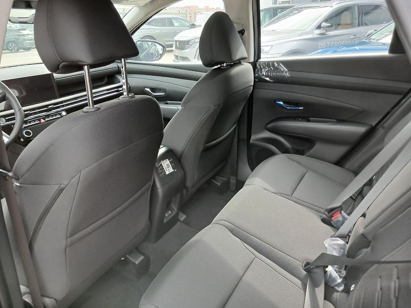 Hyundai Tucson 1,6 T-GDI SMART Nový vůz - fotka 10 z 12