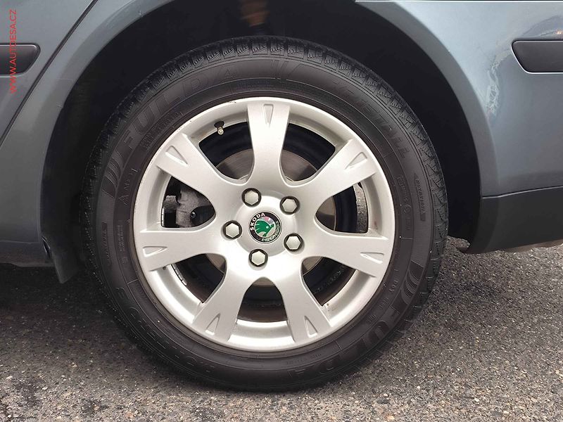 Škoda Octavia (2005) 1.6MPi, Ambition - fotka 14 z 15