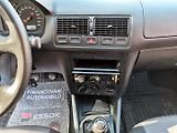 Volkswagen Golf (2001) 1.6i 77kw Klima ESP 5dv. - náhled 13