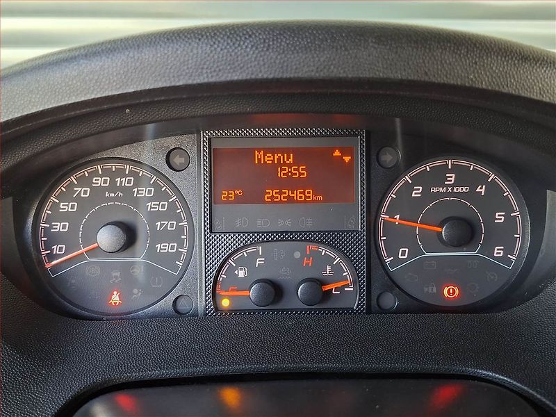 Citroën Jumper (2018) 2.0 BlueHDi, Maxi, 14m3, 1.0t - fotka 10 z 18