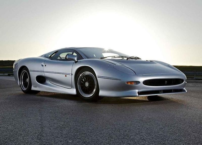Jaguar XJR-15