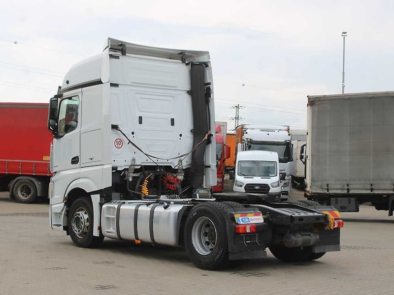 Mercedes-Benz Actros 1845, EURO 6 - fotka 4 z 17