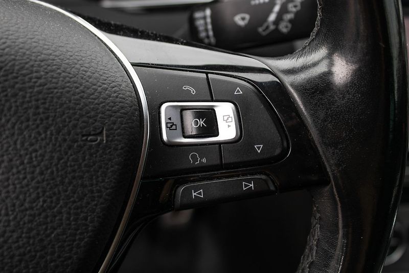 Volkswagen Passat - fotka 25 z 31