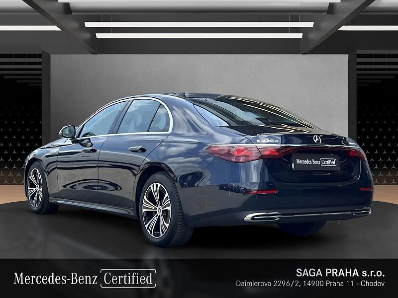 Mercedes-Benz Třídy E E-Třída 220d 4MATIC Avantgarde - fotka 7 z 21