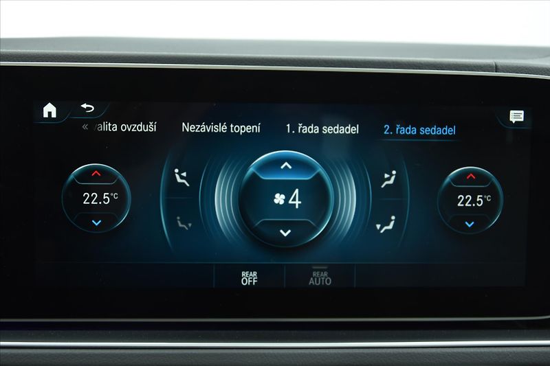 Mercedes-Benz GLS 580 4MATIC AMG 7-MÍST DPH ČR - fotka 25 z 41