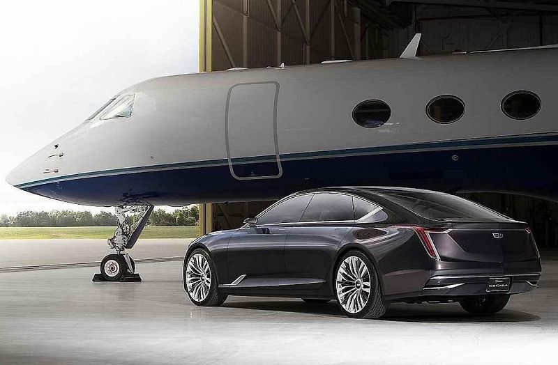 Koncept Cadillac Escala.
