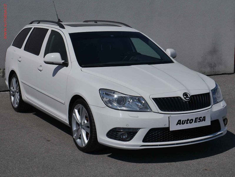 Škoda Octavia (2010) 2.0 TSi, RS, DSG - fotografie inzerátu