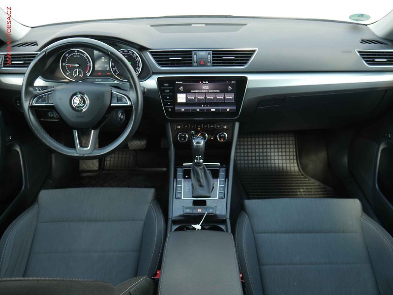 Škoda Superb (2019) 2.0TDi, DSG, webasto - fotka 8 z 24