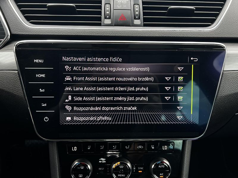 Škoda Superb 2.0TDI DSG Virtual, Kůže, TZ - fotka 18 z 28