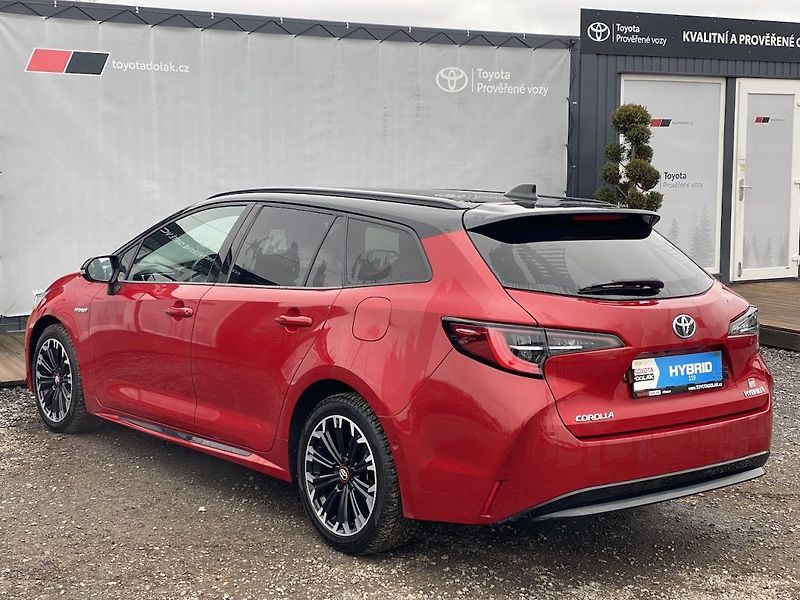 Toyota Corolla 1.8HSD, ČR, GR Sport, záruka - fotka 5 z 35