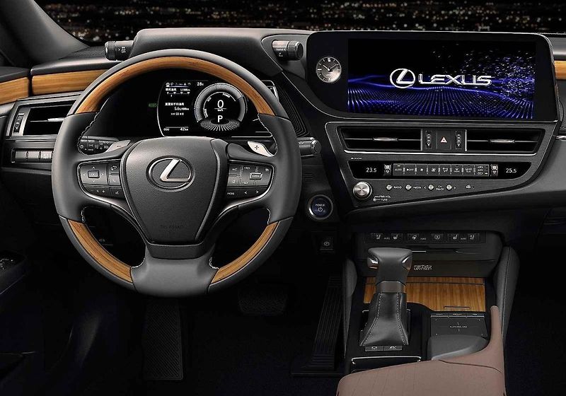 Ford Evos by měl podle řady zdrojů časem nahradit Mondeo