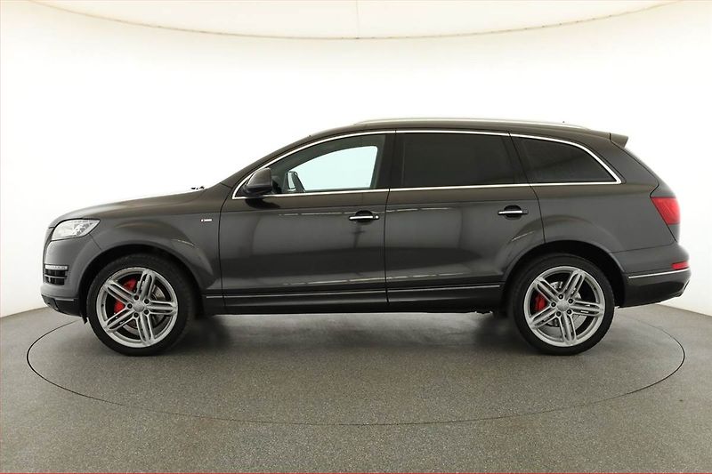 Audi Q7 (2011) S-Line 3.0 TDI, 4X4, Automat - fotka 3 z 20