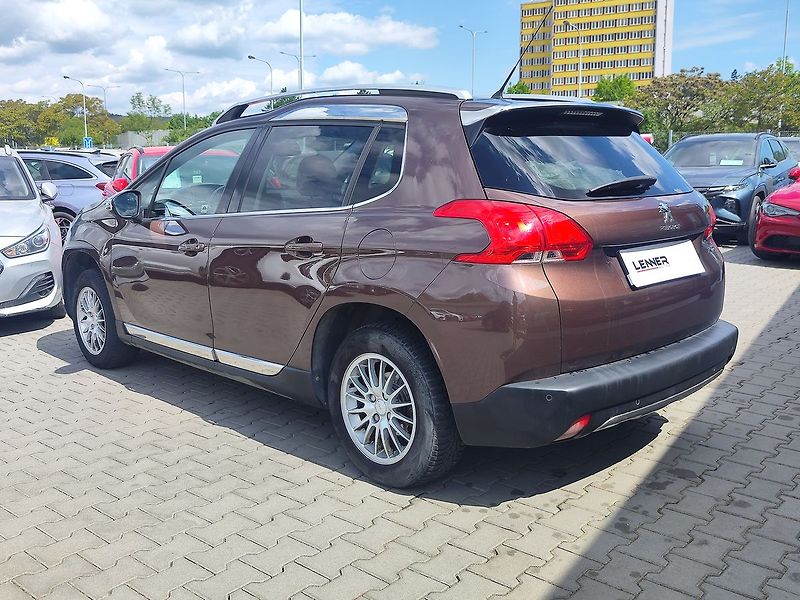 Peugeot 2008 1.6 VTi/88kW Allure tažné ČR - fotka 7 z 32