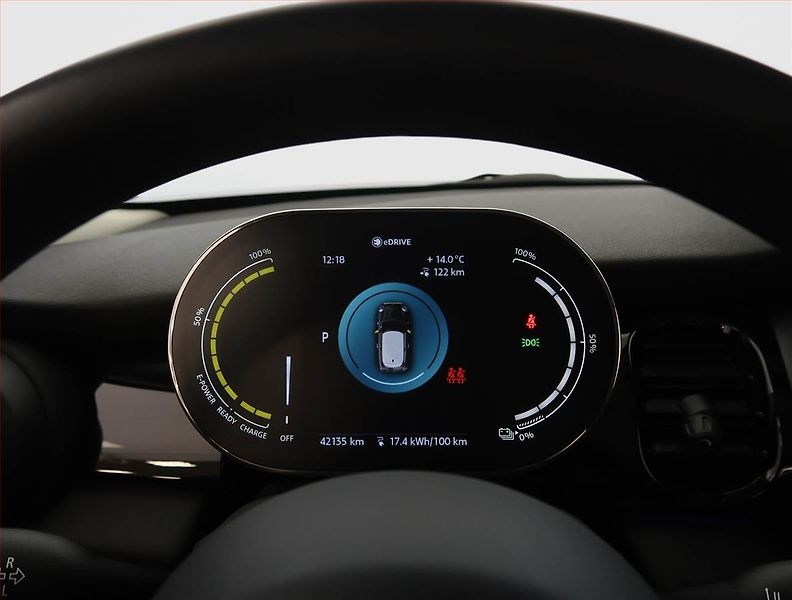 Mini Ostatní (2022) Cooper SE 32 kWh, SoH 96% - fotka 11 z 23