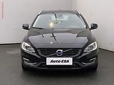 Volvo V60 (2016) 2.0 D4, Ocean Race, AT - náhled 1