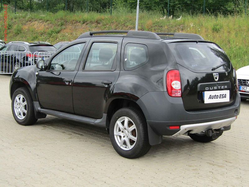 Dacia Duster (2011) 1.6i, ČR - fotka 7 z 16