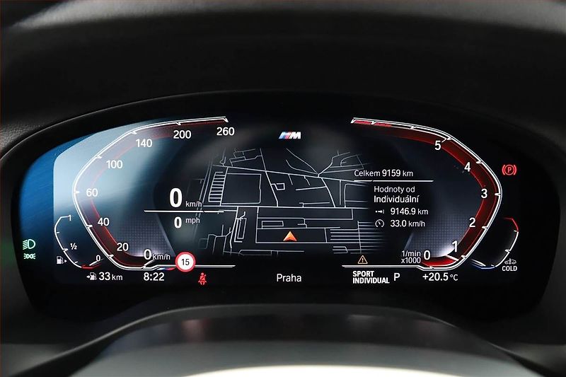 BMW X4 (2024) xDrive20i - fotka 8 z 25