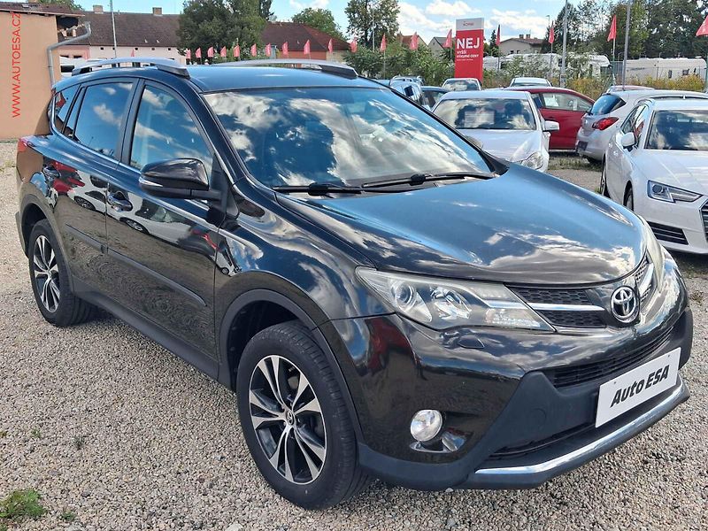 Toyota RAV4 (2014) 2.2 D-4D 4x4, ČR, AC, TZ - fotografie inzerátu