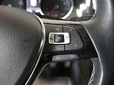 Volkswagen Golf (2015) 1.4 TSi R-Line, CUP - náhled 17