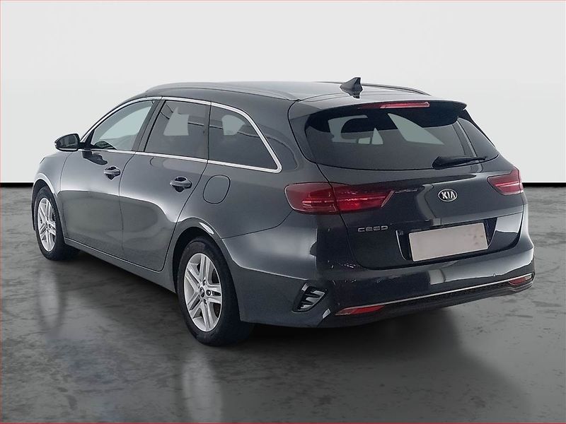 Kia Ceed (2018) 1.6 CRDi, Serv.kniha, Navi - fotka 4 z 19