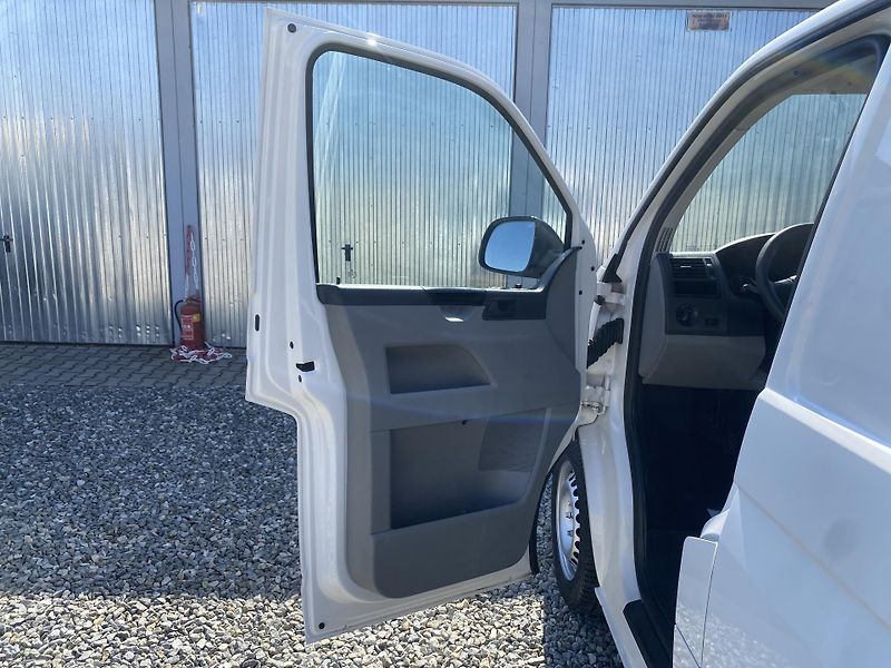 Volkswagen Transporter 2.0TDi 105PS 0%KOROZE DPH AC!! - fotka 96 z 165