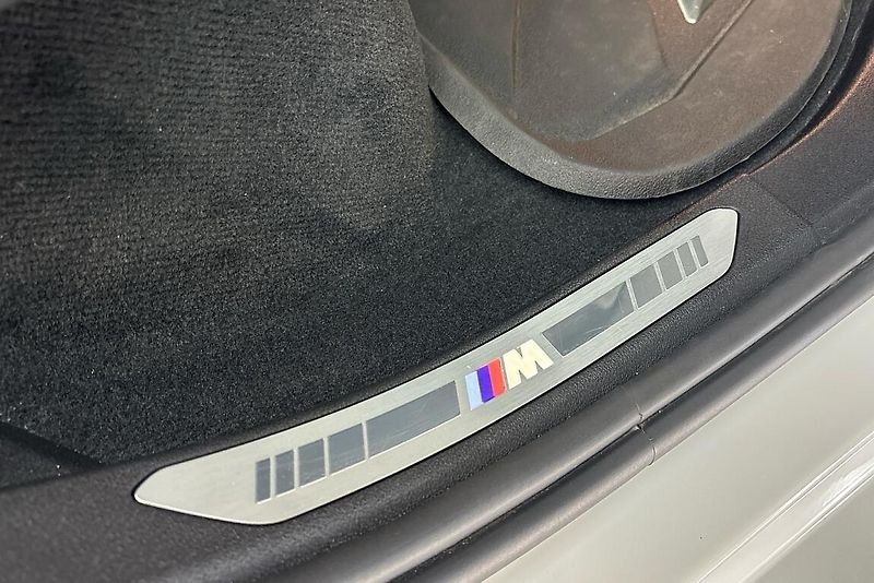BMW X5 xDrive30d - fotka 17 z 30