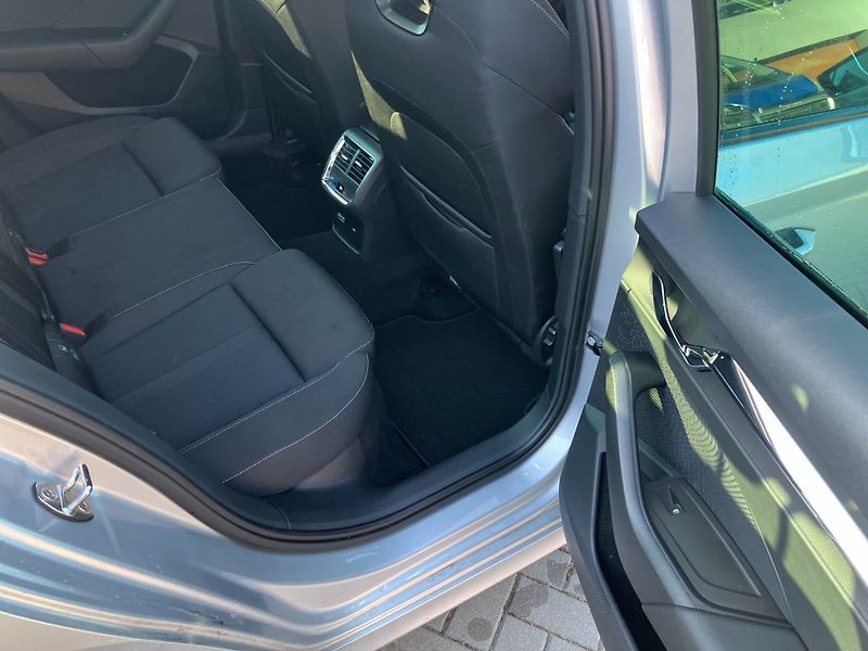 Škoda Octavia (2022) 1.5TSI 110kW STYLE SPORTline - fotka 13 z 36