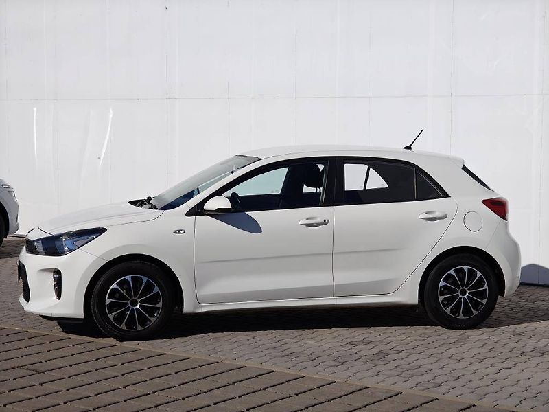 Kia Rio Comfort 1,25 CVVT - fotka 3 z 22