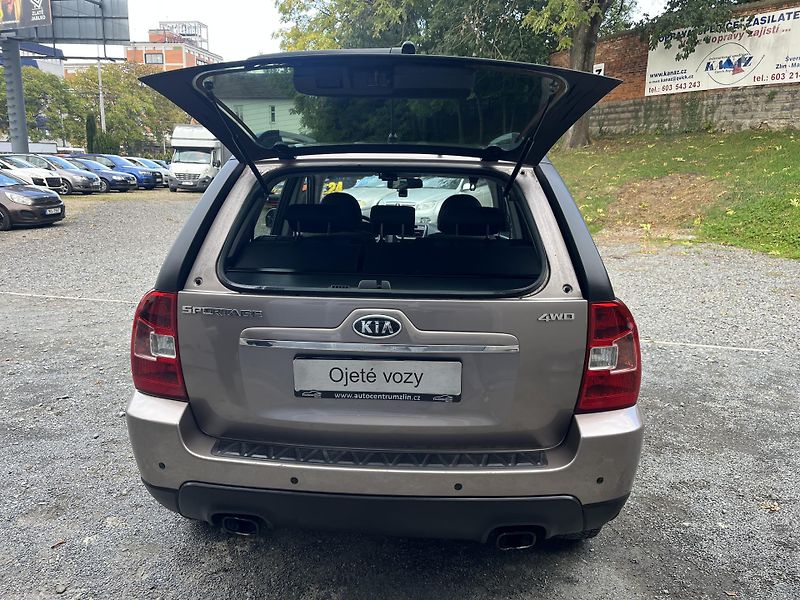 Kia Sportage (2010) 2,0 CRDi 110 Kw 4X4 ACTIVE - fotka 7 z 19