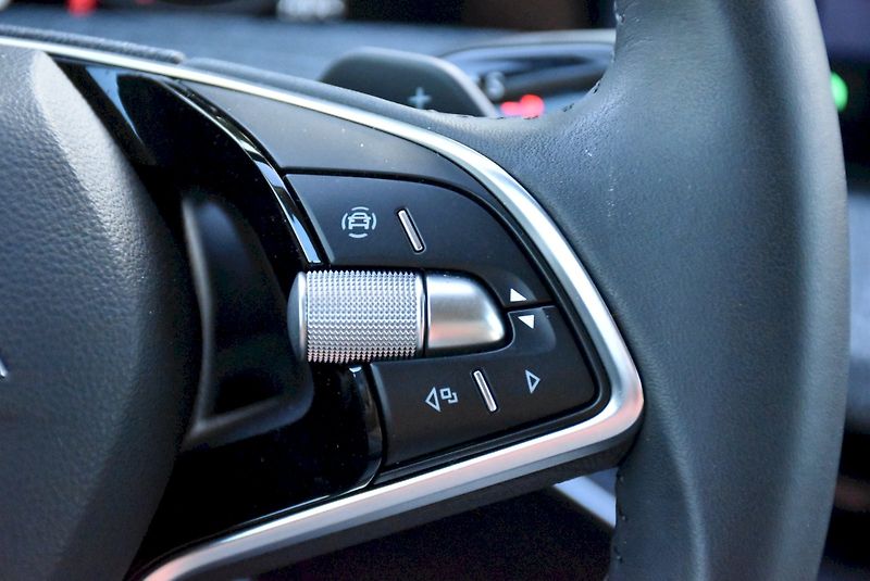 Škoda Superb (2025) COMBI PHEV 1.5 TSI 150kW DSG - fotka 25 z 29