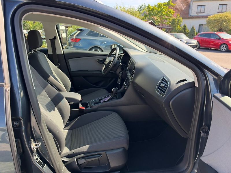 Seat Leon (2019) 1,6 TDI 85 KW - fotka 26 z 35