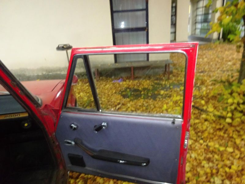 Alfa Romeo Ostatní (1973) Berlina 2000 - fotka 10 z 16
