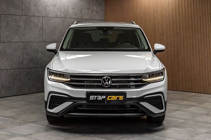 Volkswagen Tiguan Allspace 1.5 TSI DSG*VIRTUAL*DPH*ČR 1.M - fotka 2 z 44