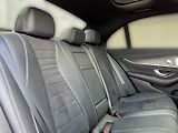 Mercedes-Benz Třídy E 300 d 4MATIC AMG Line - náhled 17