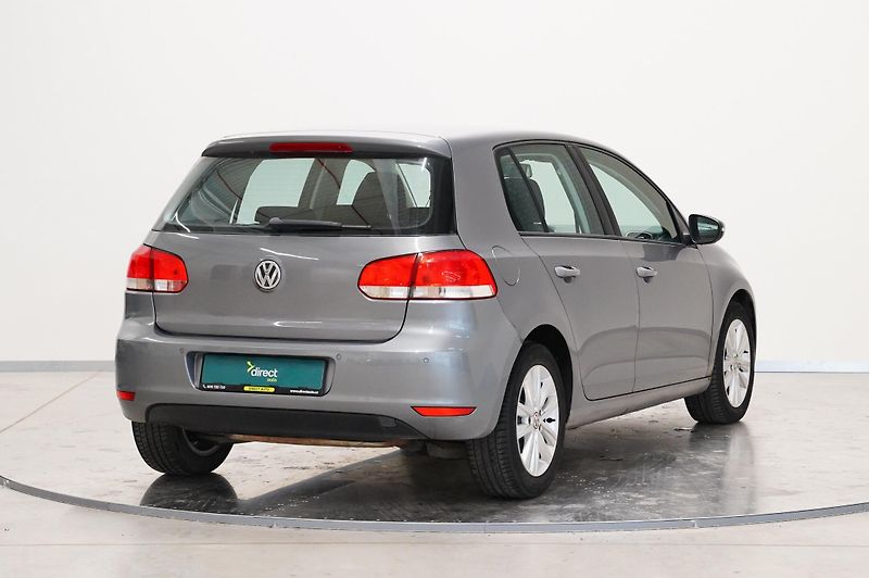 Volkswagen Golf - fotka 3 z 6