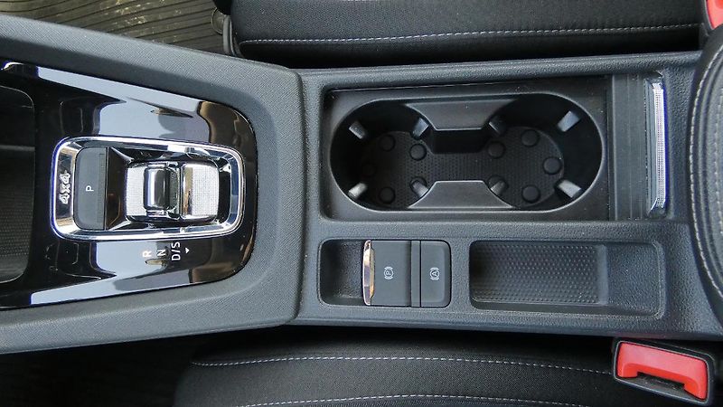 Škoda Octavia 2,0 TDI Style DSG 4X4 110 kW - fotka 19 z 28