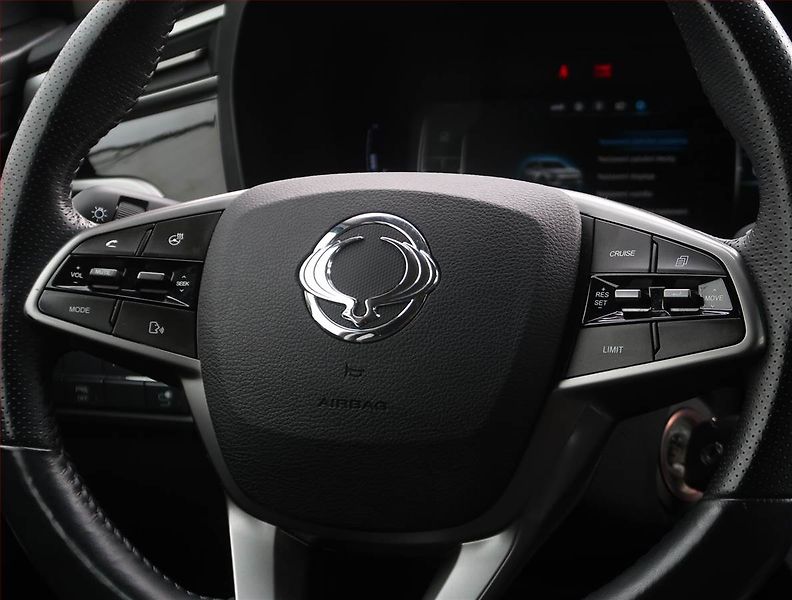 SsangYong Korando (2023) 1.5 T-GDI, 47TKM,Kamera,Klima - fotka 20 z 20