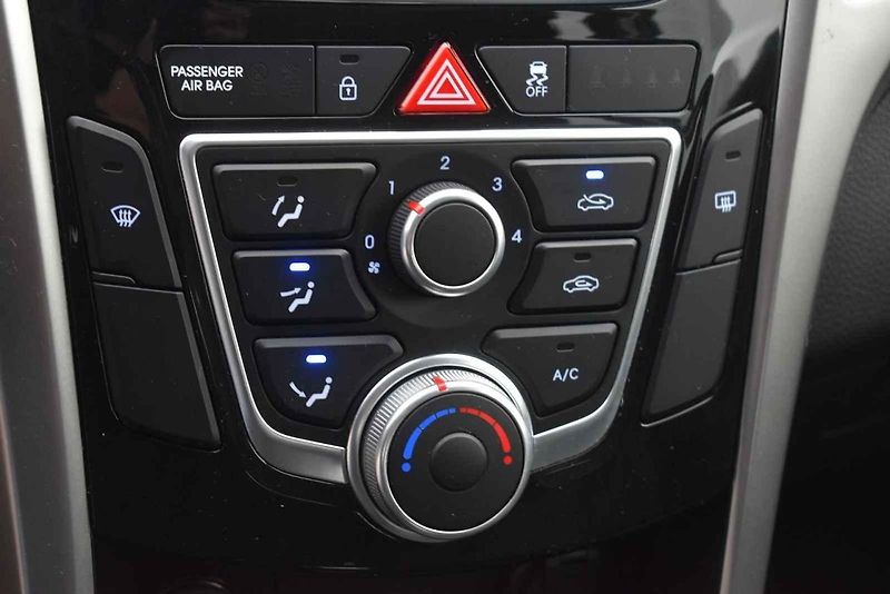 Otestovali jsme Hyundai i30 kombi minulé generaci se zážehovou šestnáctistovkou