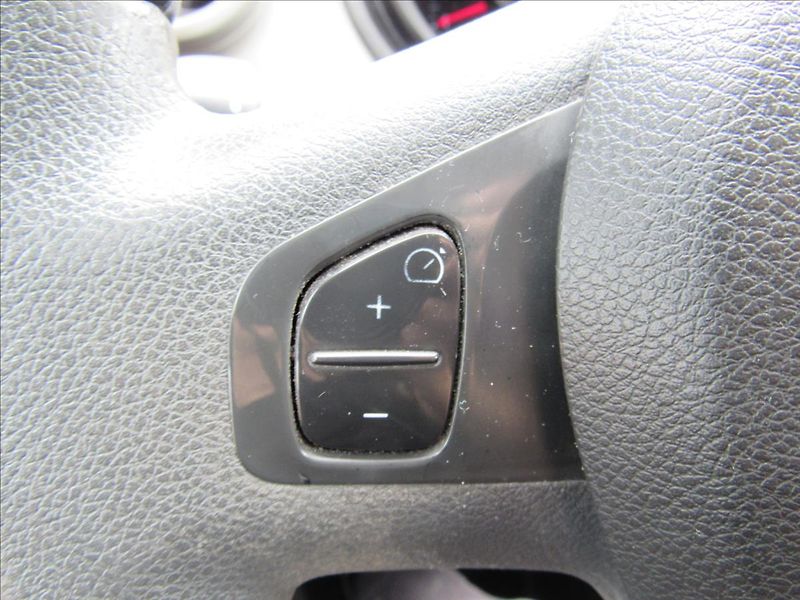 Renault Trafic 1,6 dCi 125 8 míst - fotka 20 z 27