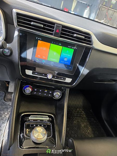 MG ZS (2021) Luxury, panorama okno, kamera - fotka 5 z 10