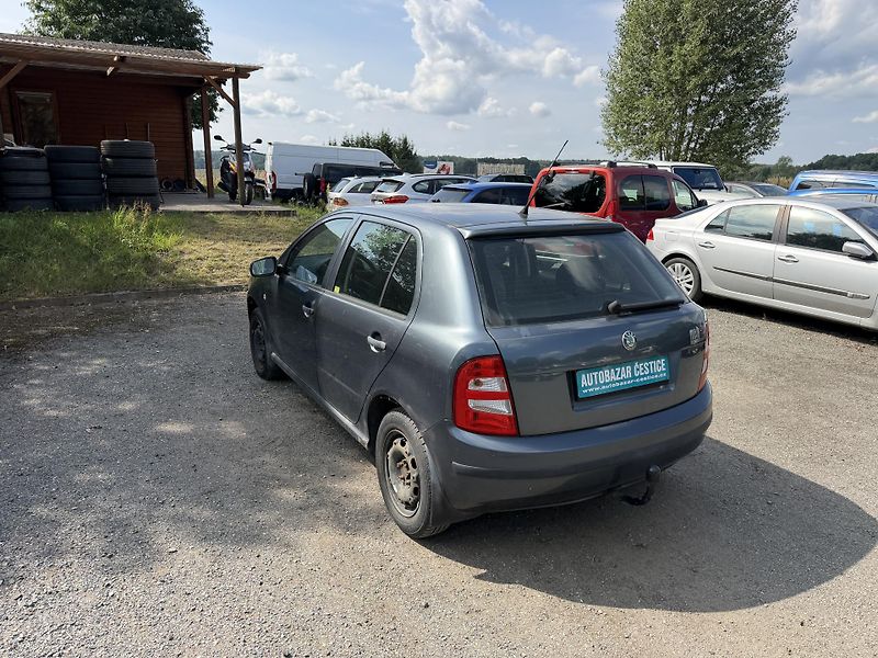 Škoda Fabia 1.2i - fotka 6 z 16