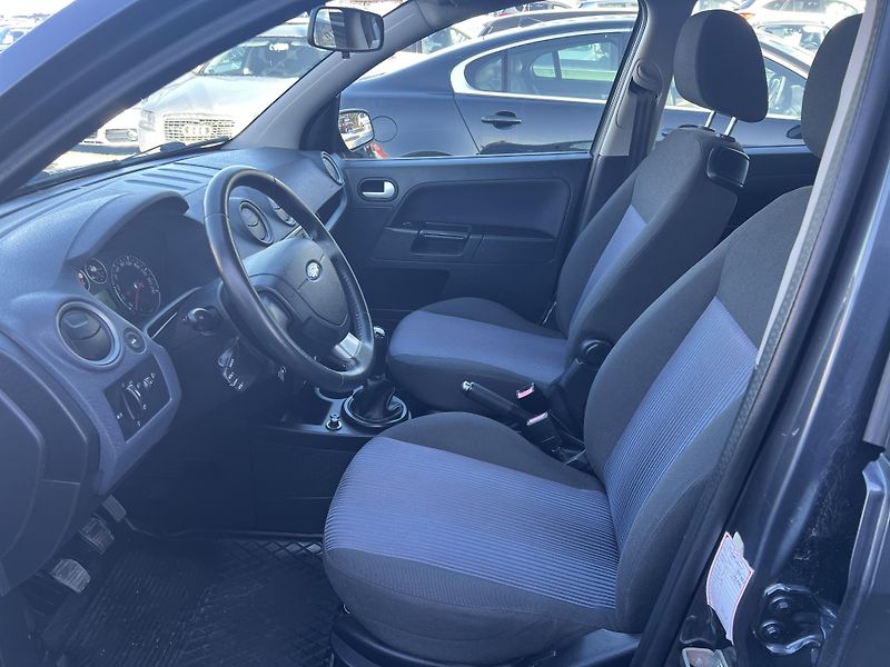 Ford Fusion 1.4i 16v KLIMATIZACE  ABS - fotka 9 z 32