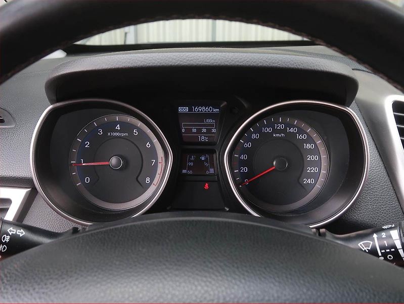 Hyundai i30 (2014) 1.4 CVVT, Serv.kniha, Tempomat - fotka 11 z 16