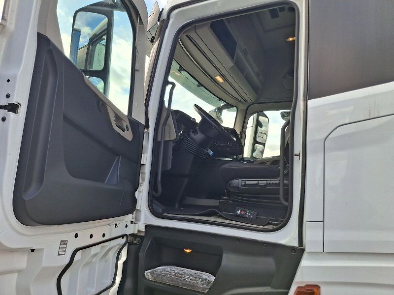 Ford Ostatní (2021) LL12S Low Deck # 114 - fotka 7 z 20